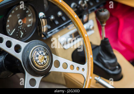 USA, Massachusetts, Beverly Farms, antike Autos, 1960er Jahre Jaguar Stockfoto