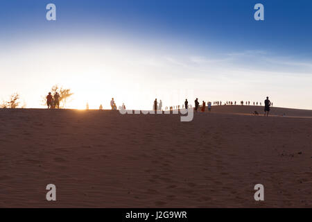 Beliebten roten Sanddünen in Mui Ne Villiage, Vietnam Stockfoto