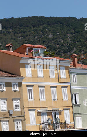 Küstenstadt Cres auf der Insel Cres in der Adria, Kroatien Stockfoto