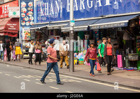 Fotografien aus Roggen Lane in Peckham in Südlondon. Roggen-Lane ist die Hauptstraße und Einkaufsviertel in Peckham. Es hat eine hohe Konzentration von f Stockfoto