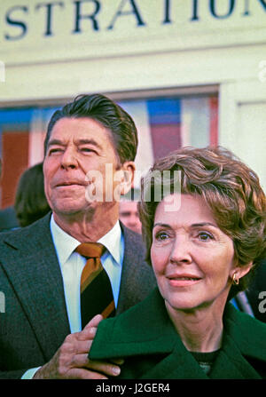 Nancy Reagan und Ronald Reagan in Manchester New Hampshire im März 1976 (großformatige Größen erhältlich) Stockfoto