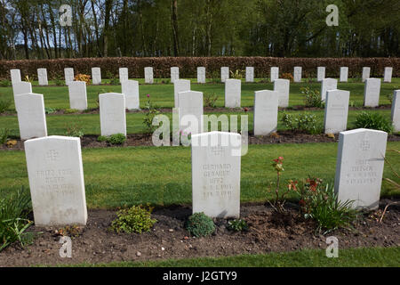 Grabsteine in Cannock Chase Commonwealth Krieg Friedhof. Staffordshire. UK Stockfoto