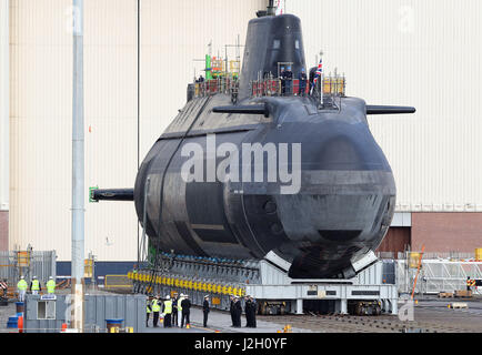 Die neue vierte Astute-Klasse Atom-u-Boot HMS Audacious, außerhalb seiner indoor Schiff Gebäude-Komplex bei BAE Systems, Bau-in-Furness. Stockfoto