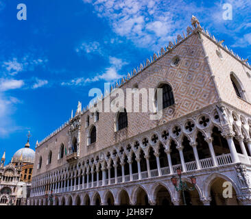 Piazza San Marko in Venedig, Italien. Kathedrale San Marko Stockfoto