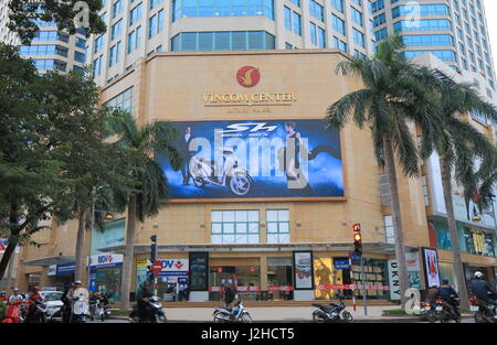 Vincom Tower Mall Einkaufszentrum in Hanoi auf. Stockfoto