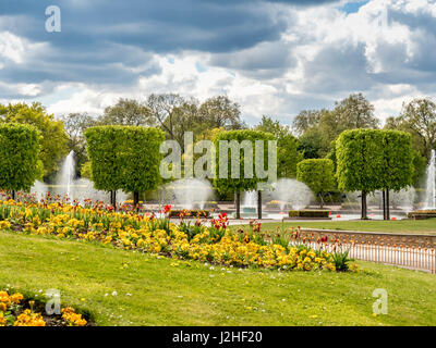 Battersea Park im Stadtteil Wandsworth, Südufer der Themse, London, UK. Stockfoto