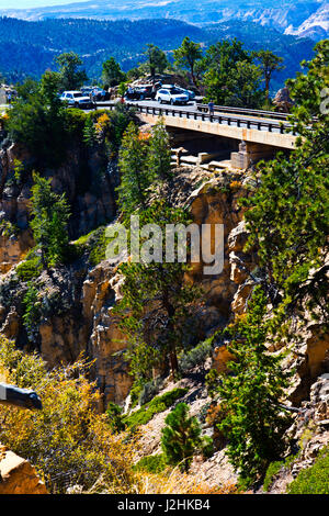 USA, Utah, Boulder, Escalante, Box-Death Hollow Wildnis, Vistas von Pine Creek-Hells Rückgrat Straße und Brücke (großformatige Größen erhältlich) Stockfoto