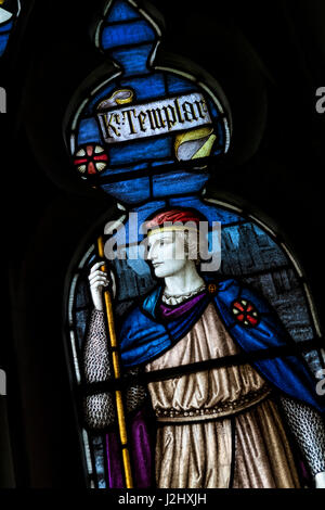 St. Maria, der Jungfrau, mittelalterliche Pfarrkirche St Briavels im Wald von Dean, Gloucestershire. Das Dorf hat auch eine wichtige Burg. Stockfoto