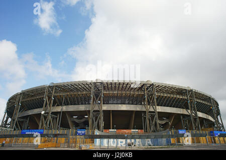 Piazzale Tecchio e stadio San Paolo ora stadio Maradona - Maradona Arena, neapel italien Stockfoto