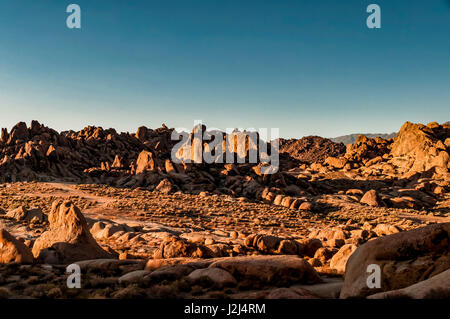 Film-Straße in die Alabama Hills in der Nähe von Lone Pine, CA Stockfoto