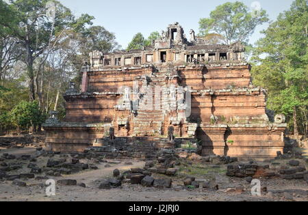 Alte Pyramide Phimeanakas Hindu Tempel Ruinen aus dem 10. Jahrhundert in Angkor Thom, Kambodscha Stockfoto