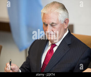 New York, NY, USA. 28. April 2017. REX TILLERSON, US-Außenministerin, bei den Vereinten Nationen-Credit: Michael Brochstein/ZUMA Draht/Alamy Live-Nachrichten Stockfoto