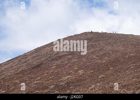 Der Vulkan Montaña La Caldera (der Kessel Berg) fordert die Isla de Lobos, Fuerteventura, Spanien Stockfoto