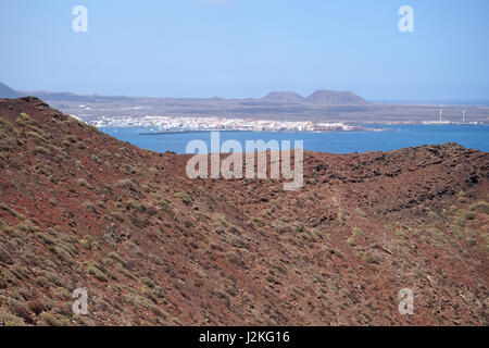 Corralejo auf Fuerteventura von Isla de Lobos, Spanien Stockfoto