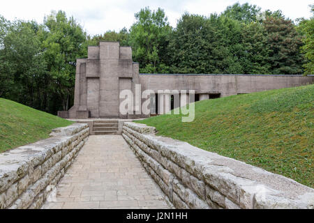 Ersten Weltkrieg ein Denkmal Graben der Bajonette an Douaumont Französisch Stockfoto