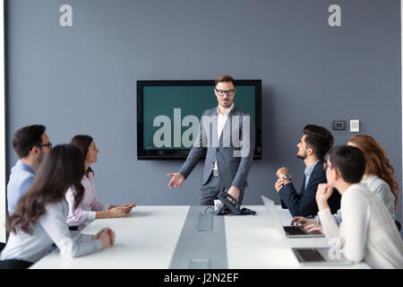 Unternehmer und Business-Menschen-Konferenz in professionellen Geschäftsstelle Stockfoto