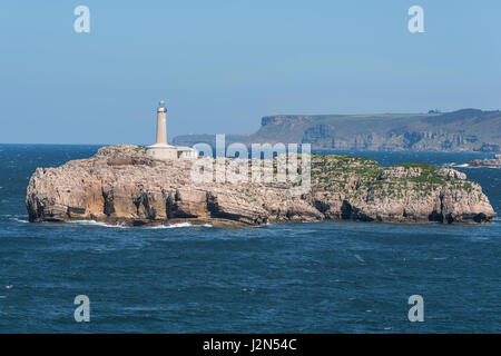 Mouro Insel Leuchtturm in Santander, Kantabrien, Spanien. Stockfoto