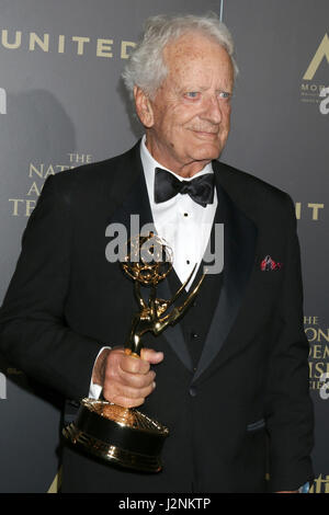 Pasadena, CA, USA. 29. April 2017. LOS ANGELES - APR-29: Nicolas Coster auf die 2017 kreative tagsüber Emmy Awards im Pasadena Civic Auditorium am 29. April 2017 in Pasadena, CA Credit: Kathy Hutchins / via ZUMA Draht/ZUMA Draht/Alamy Live-Nachrichten Stockfoto