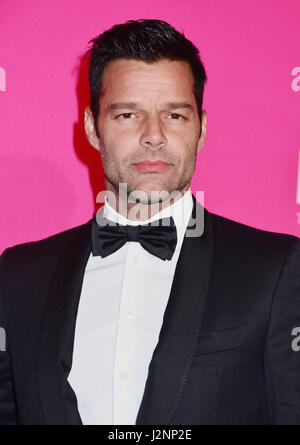 Los Angeles, Kalifornien, USA. 29. April 2017. Ricky Martin 87 2017 MOCA Gala am tThe Geffen Contemporary im MOCA in Los Angeles angekommen. 29. April 2017. Bildnachweis: Longifilis / USA/Alamy Live News Stockfoto