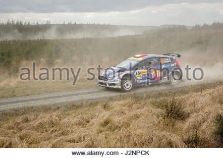 Wark, UK - 29. April 2017: Rallye-Auto, Teilnahme an der Pirelli International Rally 2017 (BRC Abschnitt).  Keith Cronin Fahrer und Beifahrer Mikie Galvin in einem Ford Fiesta.  Bildnachweis: ColobusYeti/Alamy Live-Nachrichten. Stockfoto