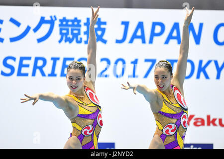 Tokio, Japan. 30. April 2017. Yukiko Inui, Synchronschwimmen Kanami Nakamaki (JPN): Die 93. Japan synchronisiert schwimmen Meisterschaften Open 2017 Duett Free Routine Tatsumi International Pool in Tokio, Japan. Bildnachweis: AFLO SPORT/Alamy Live-Nachrichten Stockfoto