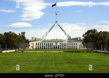New Parliament House in Canberra, Australien, wo Politiker treffen zu sitzen und diskutieren Stockfoto