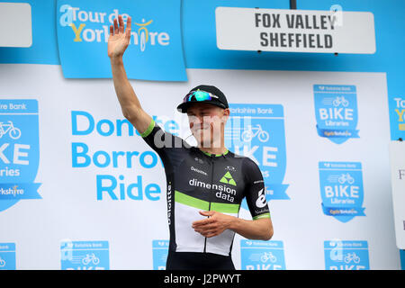 Team Dimension Data Serge Knochenstücke feiert Gewinner Stufe der Tour-de-Yorkshire. Stockfoto