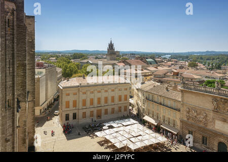 Avignon, Frankreich, 9. September 2016: Blick auf Avignon von den Papstpalast in Avignon Stockfoto