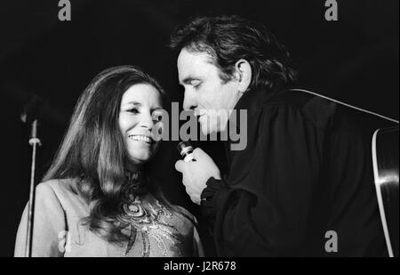 Johnny Cash mit Frau June Carter Stockfoto