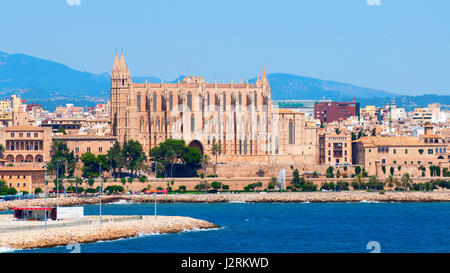 Kathedrale von Santa Maria von Palma (La Seu) in Palma De Mallorca, Mallorca. Balearen, Spanien, Europa. Stockfoto