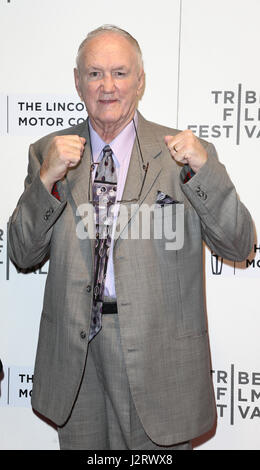 New York, USA. 28. April 2017: ehemalige Boxer Chuck Wepner besucht die "Chuck" Vorführung beim BMCC bei PAC während des 2017 TriBeCa Film Festival. Stockfoto