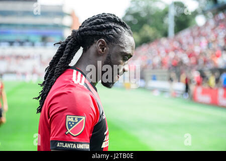 Atlanta, Georgia, USA. 30. April 2017. Atlanta nach vorn Kenwyne Jones (9) während des MLS Fußballspiels zwischen DC United und Atlanta United im Bobby Dodd Stadium auf Sonntag, 30. April 2017 in Atlanta, GA. Jacob Kupferman/CSM Credit: Cal Sport Media/Alamy Live News Stockfoto