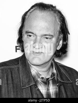 NEW YORK, NY - 28. April 2017: Quentin Tarantino besucht das "Reservoir Dogs" 25. Jahrestag Screening während 2017 Tribeca Film Festival in The Beac Stockfoto