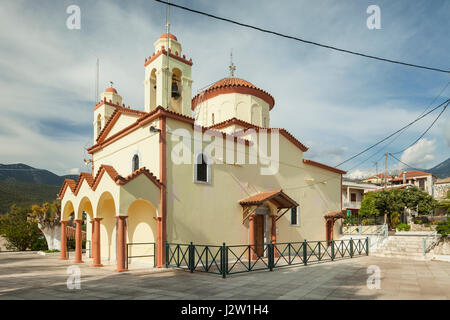 Kirche Dorf in Kardamyli, Messenien, Peloponnes, Griechenland. Stockfoto