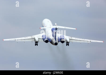 KUBINKA, MOSCOW REGION, Russland - 10. April 2017: Tupolew Tu - 154 M RF-85655 der russischen Luftwaffe (Open Skies) in Kubinka Luftwaffenstützpunkt. Stockfoto