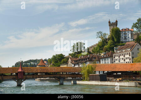 Die Spreuerbrücke oder Mühle Brücke über die Reuss, Luzern, Schweiz Stockfoto