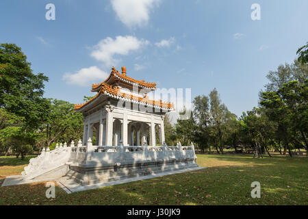 Sino-Thai Freundschaft Pavillon am Lumpinipark (Lumphini) in Bangkok, Thailand. Stockfoto