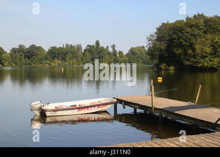 Blick über den See Ellesmere in North Shropshire Stockfoto