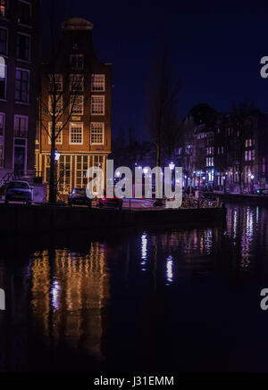 Amsterdam bei Nacht Stockfoto