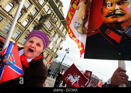 Petersburg, Russische Föderation. 1. Mai 2017. 1. Mai Feier des Labor Day in St. Petersburg, Russland, 1. Mai 2017. Bildnachweis: Roman Vondrous/CTK Foto/Alamy Live-Nachrichten Stockfoto