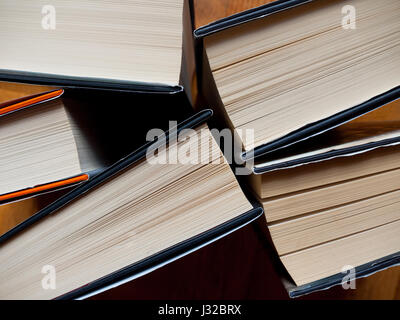 Seiten von einer hohen seitlicher Blick des Buches. Stockfoto