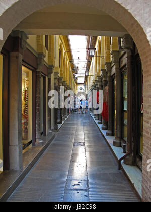 Shopping-Mall, Granada, Andalusien, Provinz Granada, Costa Del Sol, Spanien, Europa Stockfoto