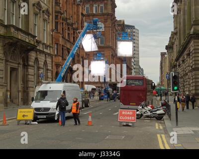 Verfilmung von Starz Outlander in Glasgow George Square Stockfoto
