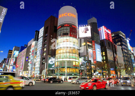 Night View Ginza 4-Chome Tokio Japan Stockfoto