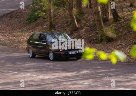 Volkswagen Golf GTI Mk2 Baujahr 1991 getrieben auf Longcross testen Schaltung, Rennstrecke Chobham, Surrey, England. Stockfoto