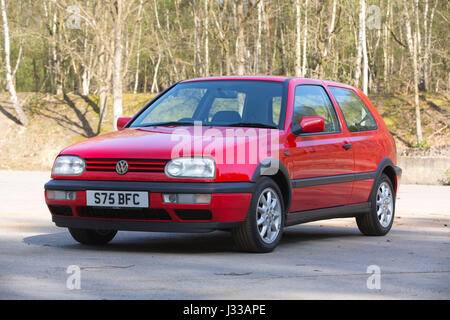 Volkswagen Golf GTI Mk3 gebaut in den 1990er Jahren getrieben auf Longcross testen Schaltung, Rennstrecke Chobham, Surrey, England, UK Stockfoto