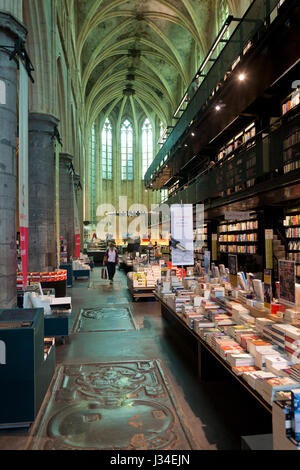 Niederlande, Maastricht, Selexyz Dominicanen Buchhandlung innerhalb der Dominicanenkerk (Dominikanerkirche) Stockfoto