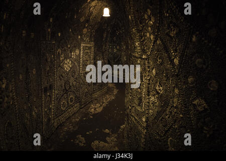 Die Shell-Grotte in Margate, Kent. Stockfoto