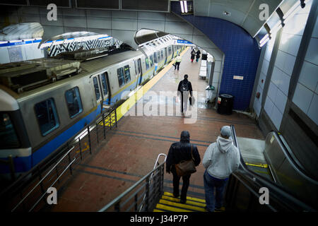 Massachusetts Bay Transportation Authority (MBTA) blaue Linie, Boston Hauptstadt von Massachusetts, Vereinigte Staaten, USA, Stockfoto