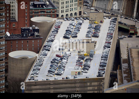 Städtischen Dach Parkplatz in Boston, Massachusetts, Vereinigte Staaten, USA, Stockfoto